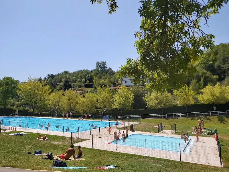 kanpo Udal Igerilekua/Piscinas exteriores - Piscina pública en Urretxu - foto 2