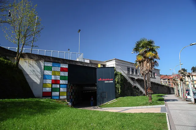 Zubiaurre Elkargunea - Polideportivo en Azkoitia