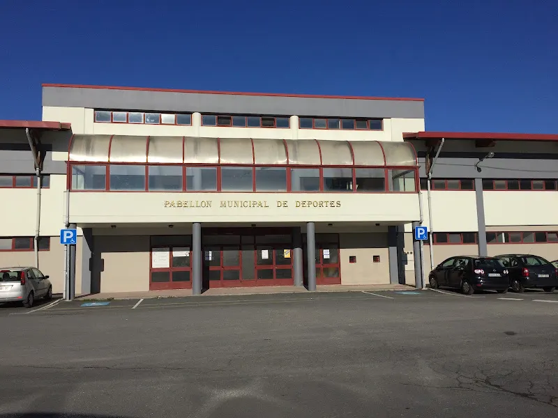 Complejo Deportivo Municipal de Sada - Piscina pública en Sada - foto 2