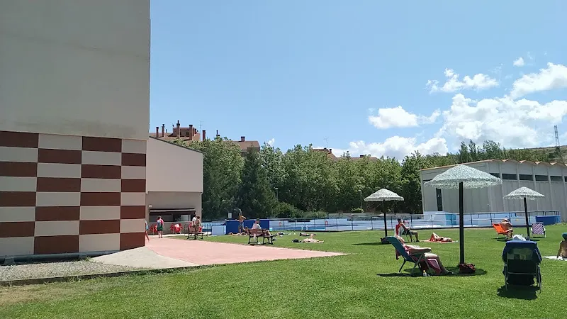 Piscinas Públicas - Jaca