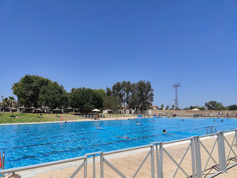 Piscina Municipal de Villafranca de los Barros - Piscina pública en Villafranca de los Barros - foto 2
