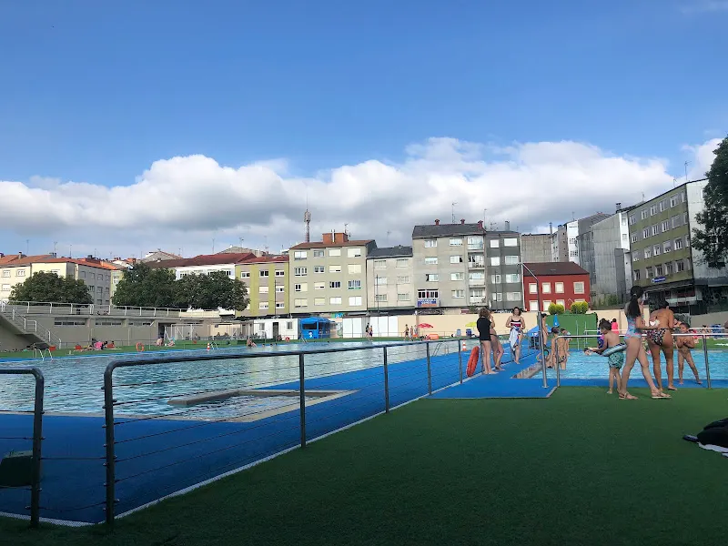 Piscina Municipal de Ordes "O Muiño" - Piscina pública en Ordes - foto 2