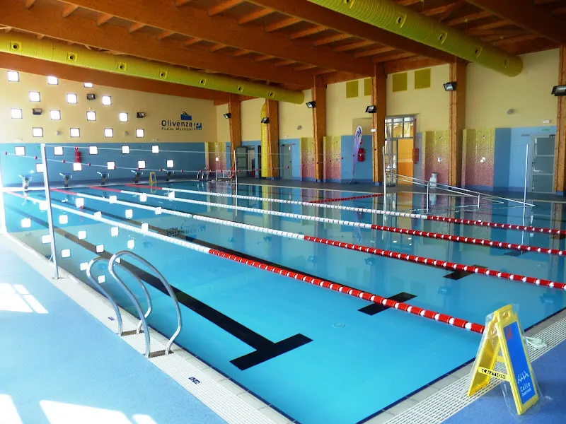 Piscina Climatizada de Olivenza - Piscina cubierta en Olivenza - foto 2