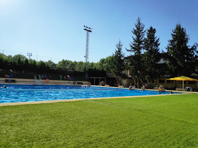Piscinas Municipales Solsona - Piscina pública en Solsona - foto 2