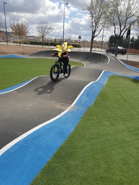 Pista Polideportiva, Zona Infantil y Pumptrack El Viso