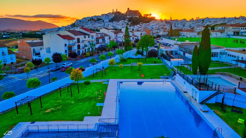 Piscina Municipal en Olvera - foto 2