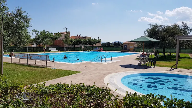Piscina Municipal Botarell - Piscina pública en Botarell - foto 2