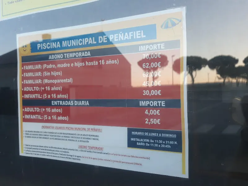 Piscina Municipal de Peñafiel - Penafiel