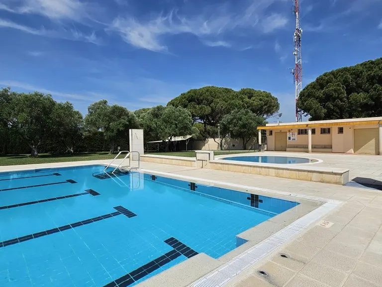 Piscina municipal Vilafant - Piscina pública en Vilafant - foto 2