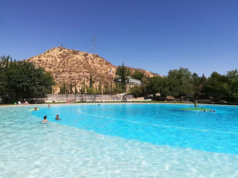 Piscina de Cúllar - Piscina pública en Cullar - foto 2