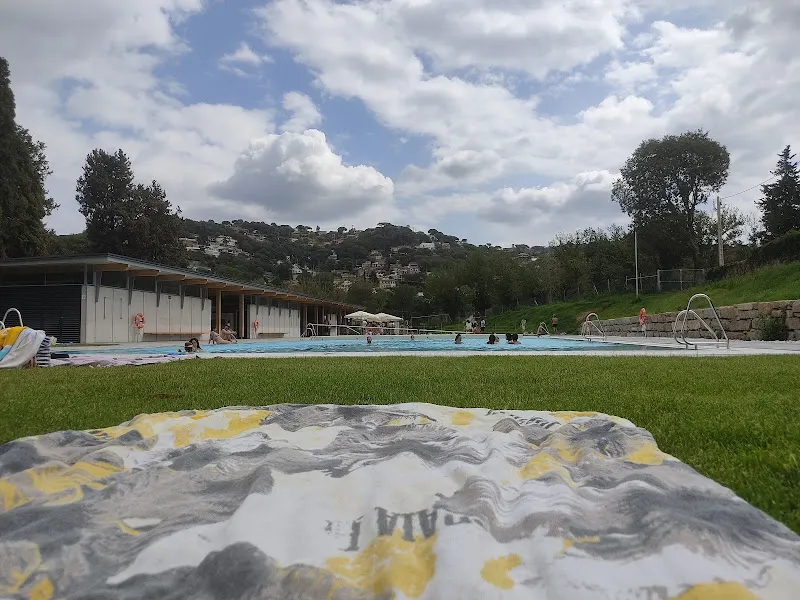 Piscina Municipal de Can Rabassa - Piscina pública en Santa Coloma de Gramenet - foto 2