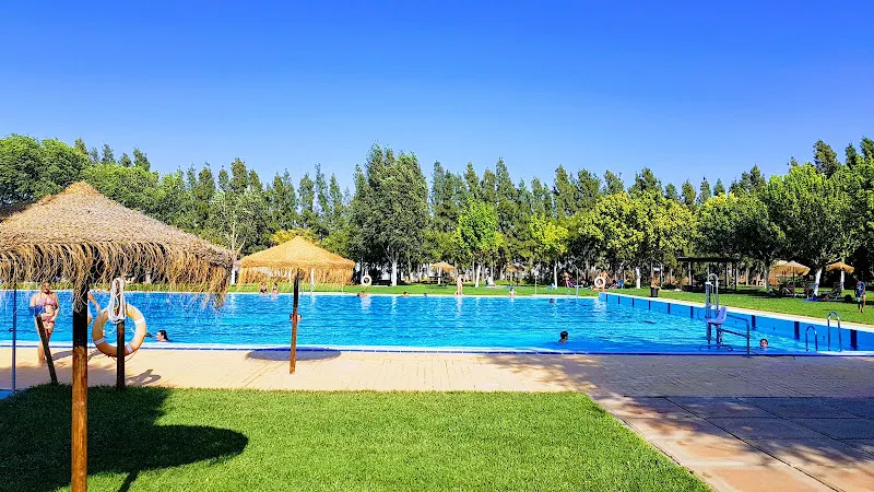 Piscina Municipal - La Roda de Andalucia