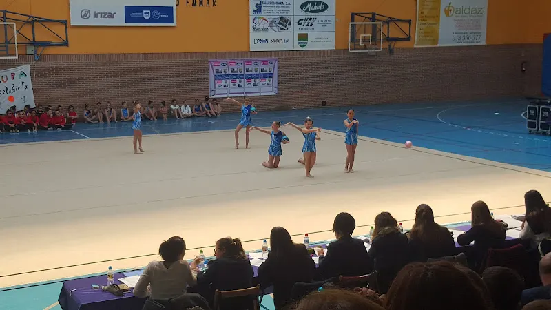 Polideportivo Kirolgi - Polideportivo en Ibarra - foto 2