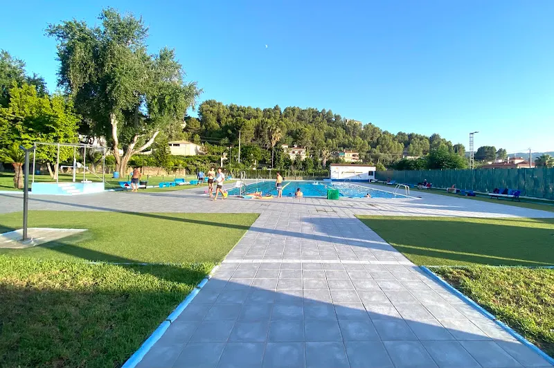 Piscina La Font - Potries