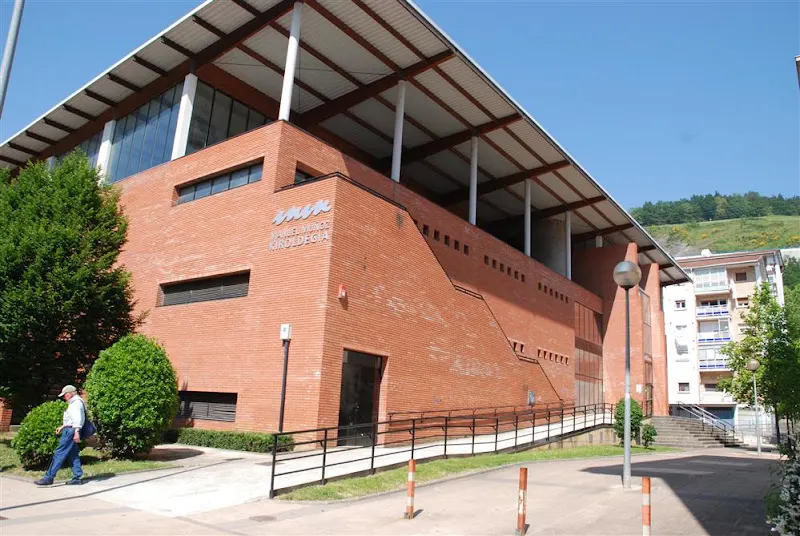 Kiroldegia/Polideportivo - Eskoriatza