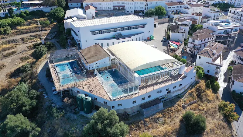 Piscina municipal de Cómpeta - Piscina pública en Competa - foto 2