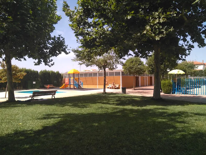 Piscina Pública Municipal de Munera - Munera