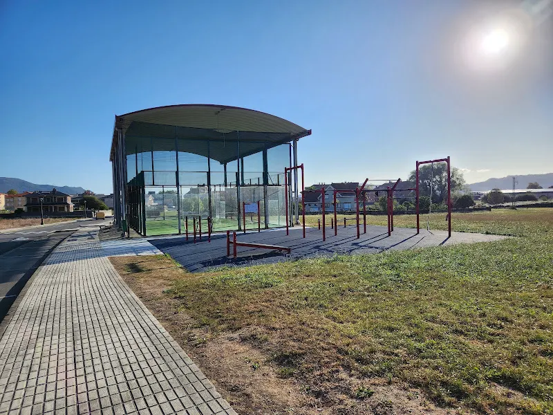 Zona recreativa-deportiva de Cicero - Centro deportivo en Barcena de Cicero - foto 2