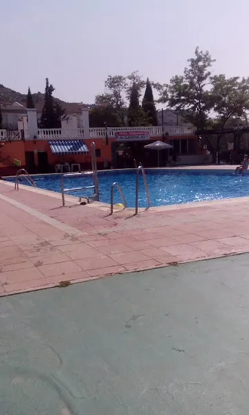 Piscina Municipal - Algarinejo