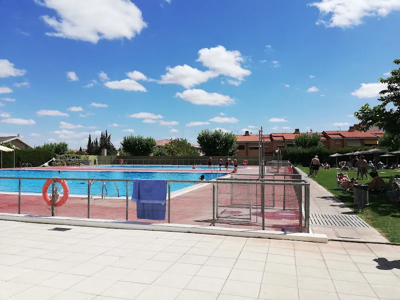 Piscina Pública Municipal de Cariñena. - Piscina pública en Carinena - foto 2