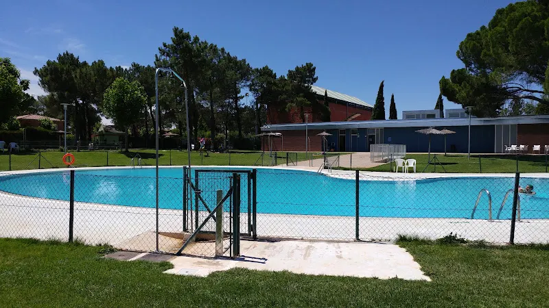 Piscinas Municipales - Piscina pública en Boecillo - foto 2
