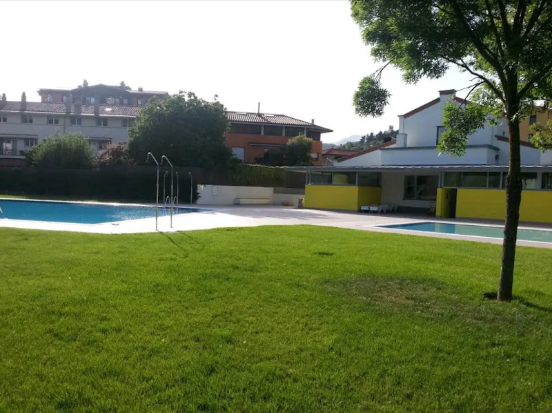 Piscina municipal de Campdevànol - Espai NouVàndalis - Campdevanol