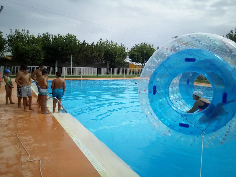 Piscina Pública Municipal de Ricla. - Ricla