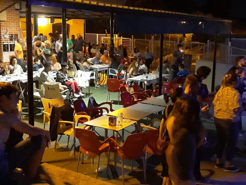Piscinas Municipales De Vega De Tirados - Vega de Tirados