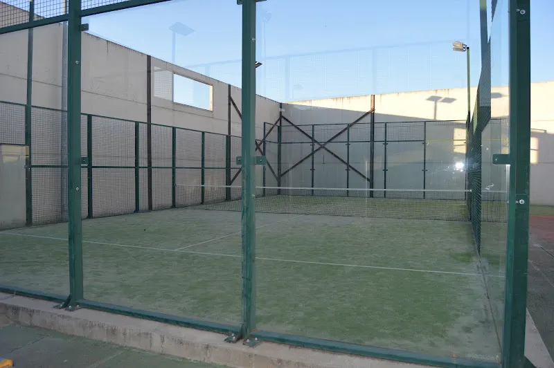Polideportivo de Villanueva de la Reina - Villanueva de la Reina