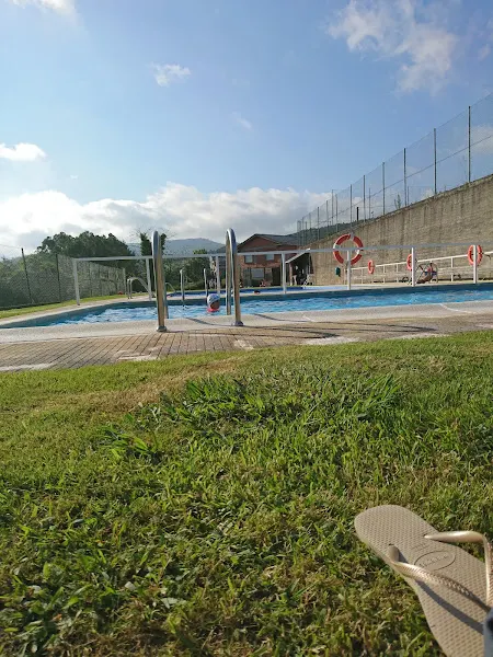 Polideportivo municipal de Trabada - Trabada