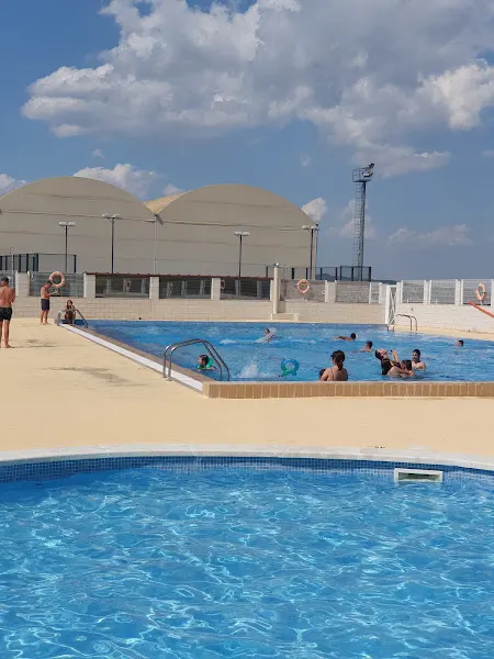 Piscina Pública Municipal de Gandesa. - Piscina pública en Gandesa - foto 2