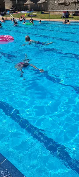Piscina municipal Moraleda - Moraleda de Zafayona