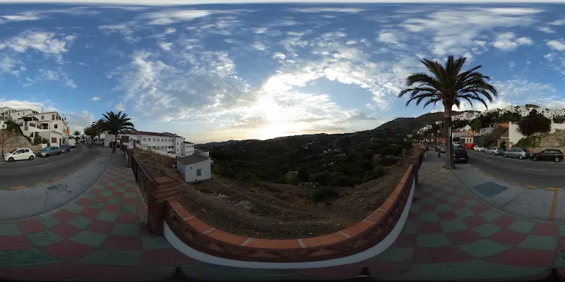 Piscina Municipal - Frigiliana
