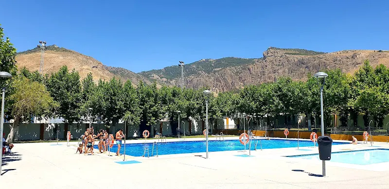 Piscina Municipal - Huesa