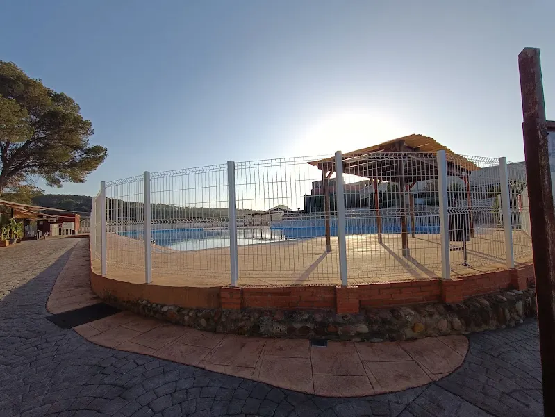Piscina municipal La Serreta - València