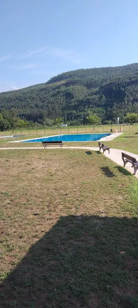 Piscina Pública Municipal de Villabañez. - Piscina pública en Castaneda - foto 2