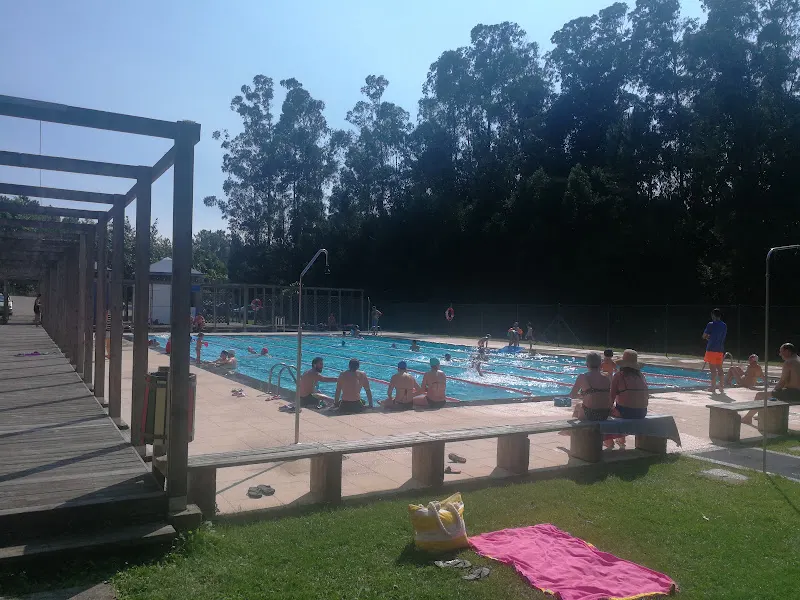 Piscina Municipal Monfero - Piscinas en Monfero - foto 2