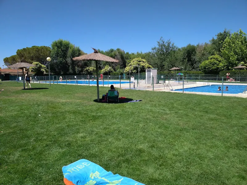 Piscina Pública Municipal de Ajofrín - Ajofrin