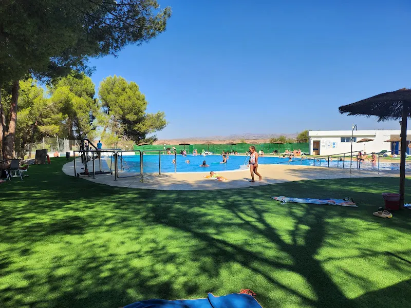 Piscina Municipal de Purullena - Piscina en Purullena - foto 2