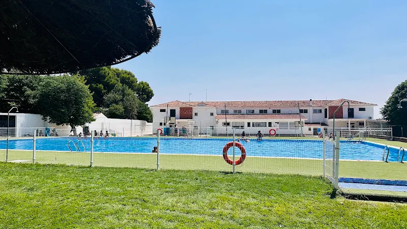 Piscina Pública Municipal de Belmonte - Belmonte