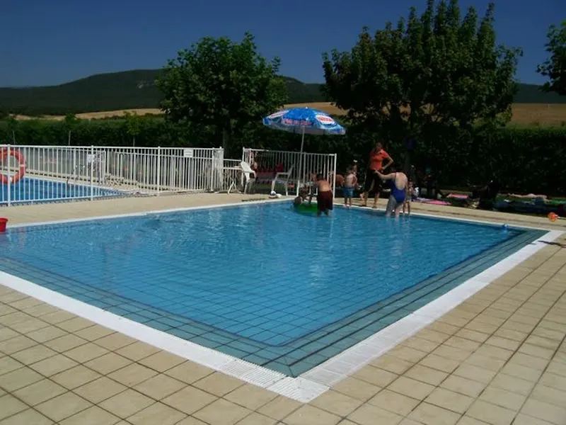Piscina Pública Municipal de Ancín. - Ancin