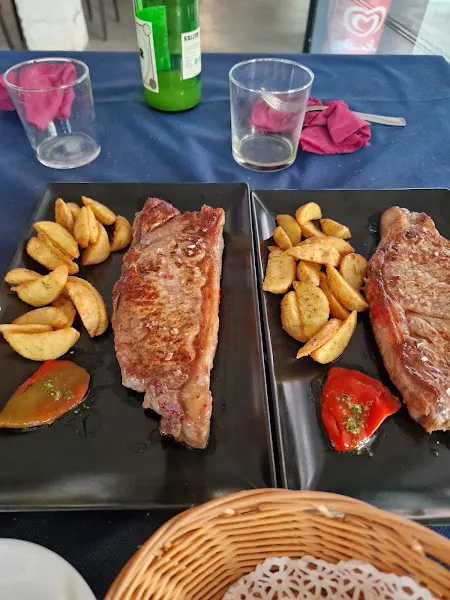 Bar Piscinas municipales. - Bar restaurante en Arroniz