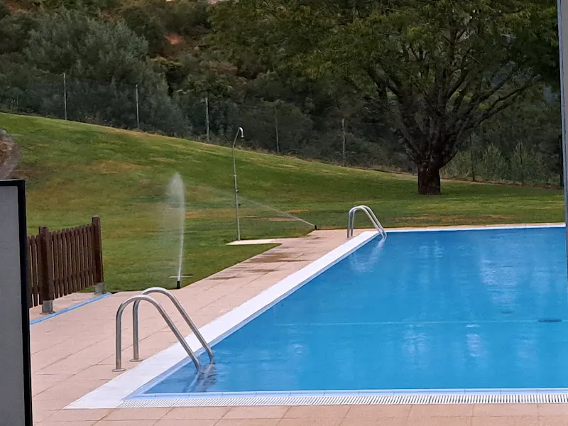 Piscina Municipal As Nogais - As Nogais