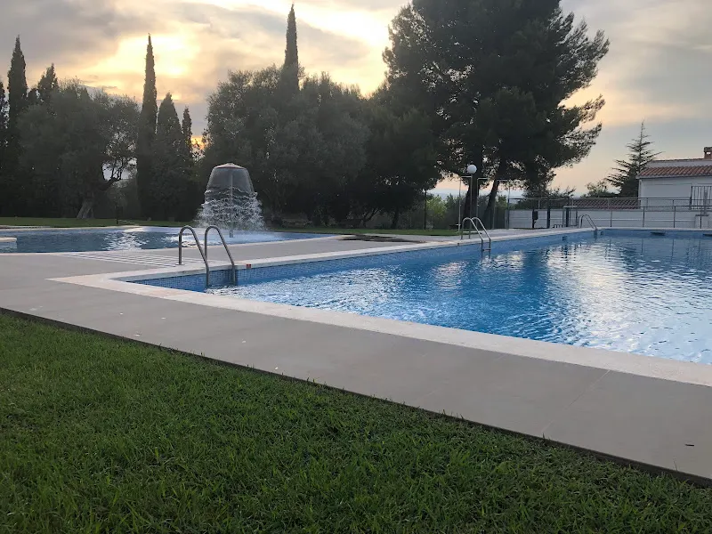 Piscina Municipal Vilafames - Polideportivo en Vilafames - foto 3