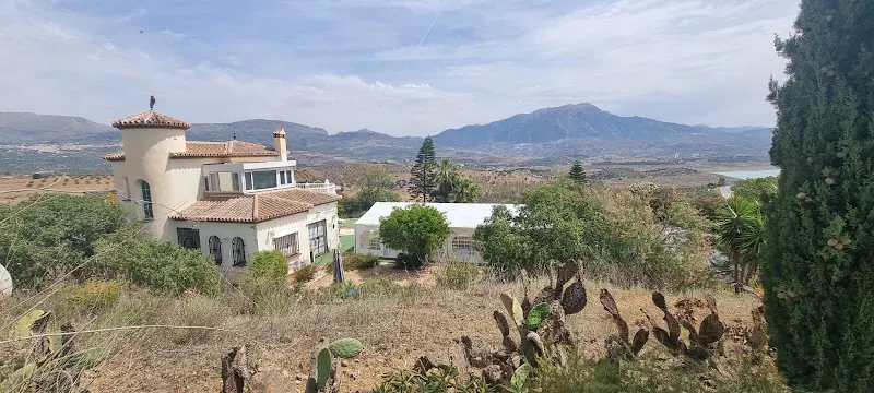 Piscina Municipal Los Romanes - Benamargosa