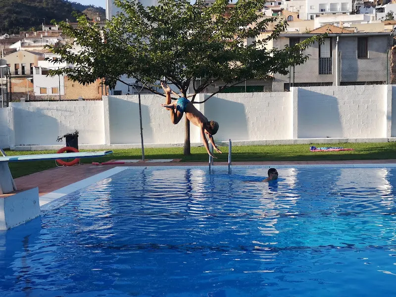 Piscina Municipal - Chovar