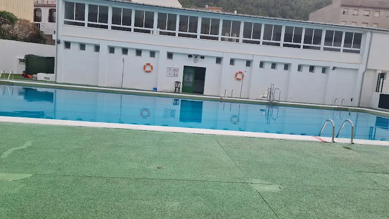 Piscina Municipal Eslida - Piscina en Eslida - foto 2