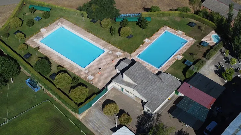 Piscina Municipal - Piscina pública en Mayorga - foto 2