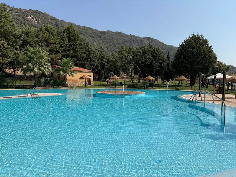 Piscina Municipal de Cilleros - Piscina pública en Hoyos - foto 3