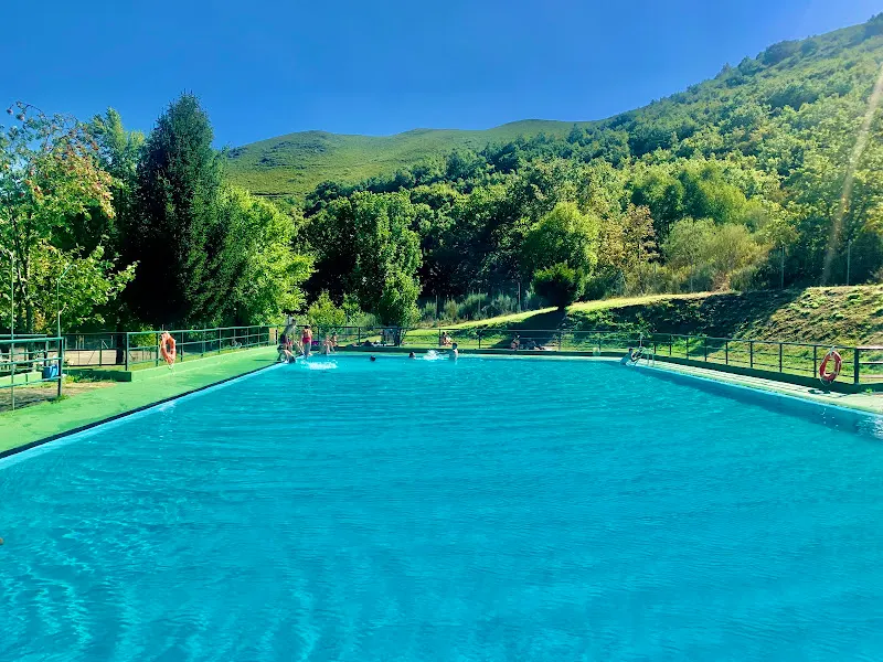 Piscina de Ancares - Candin